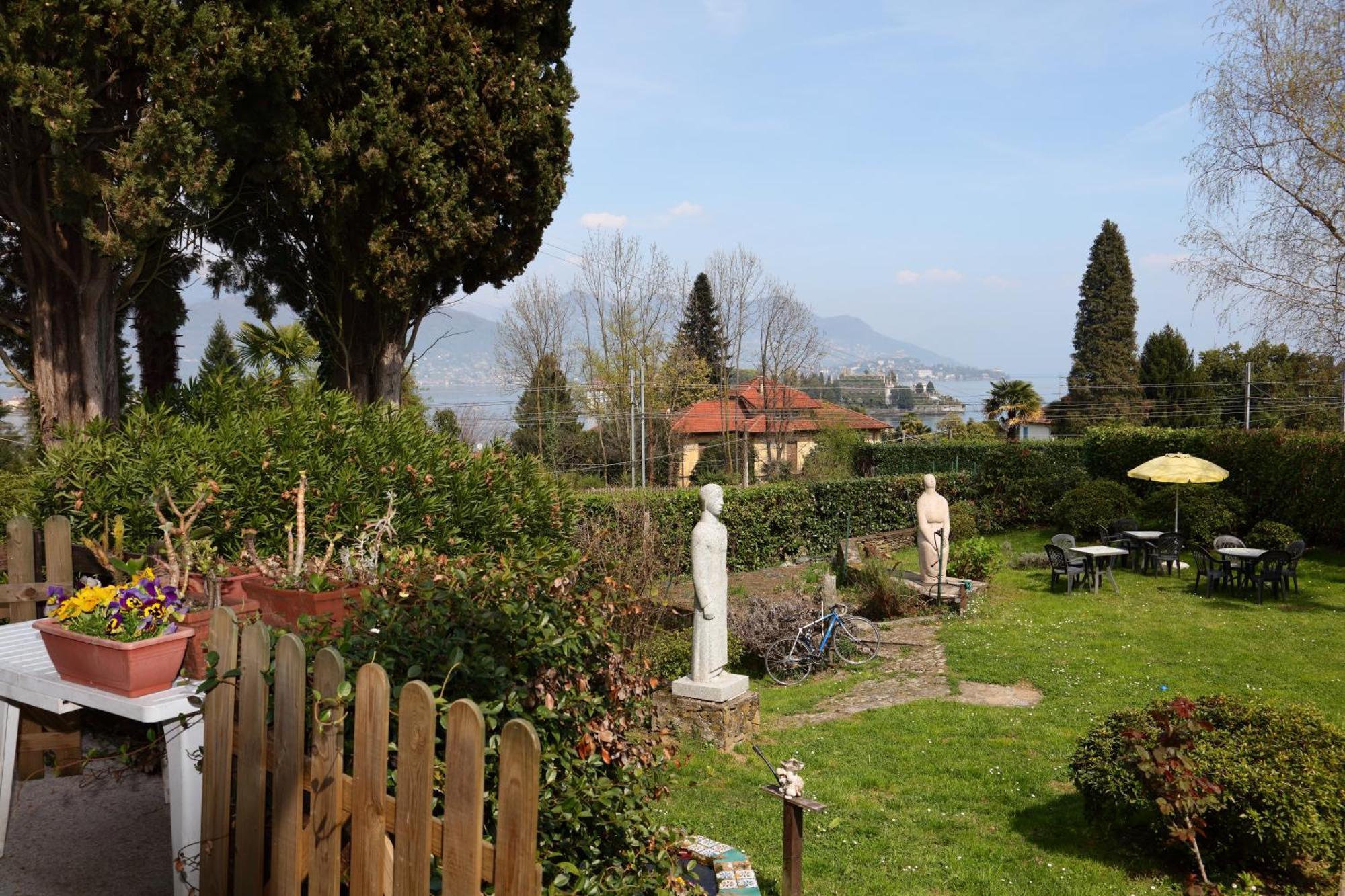 Villa Lucciola Stresa Luaran gambar